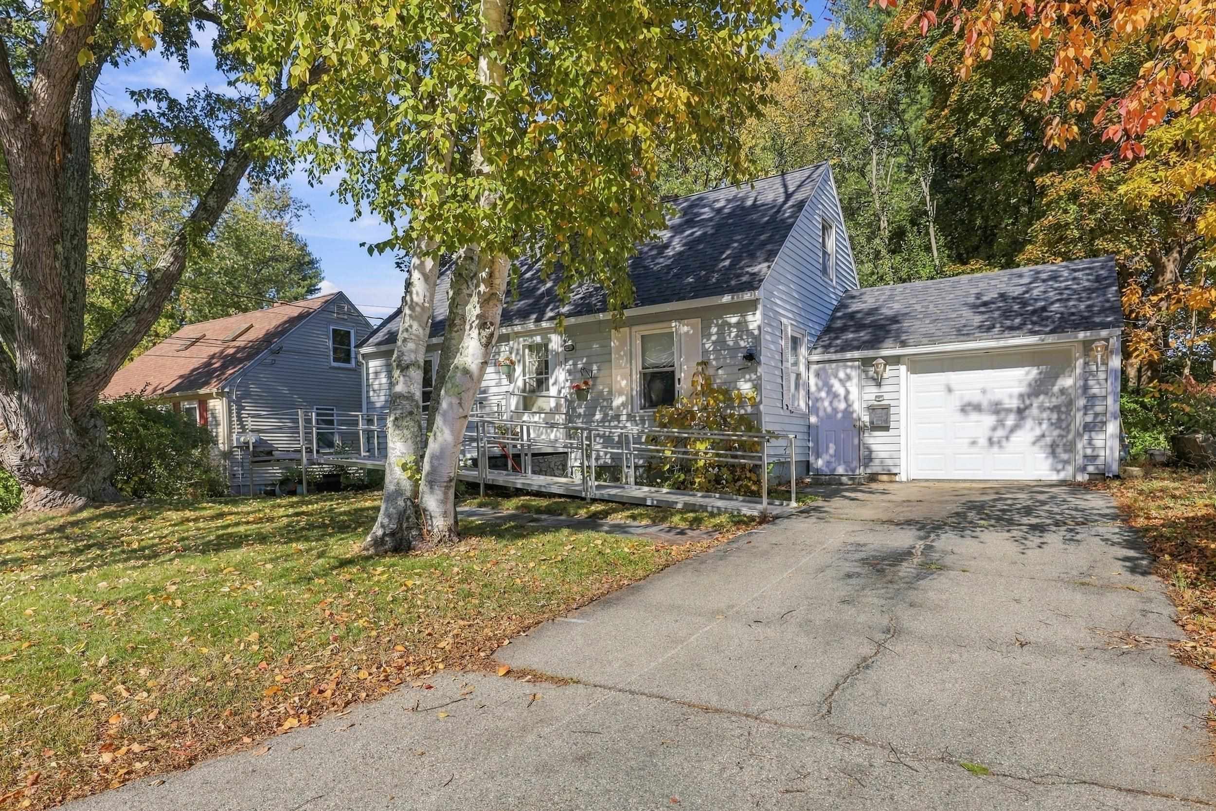1 Duquette Street — photo
