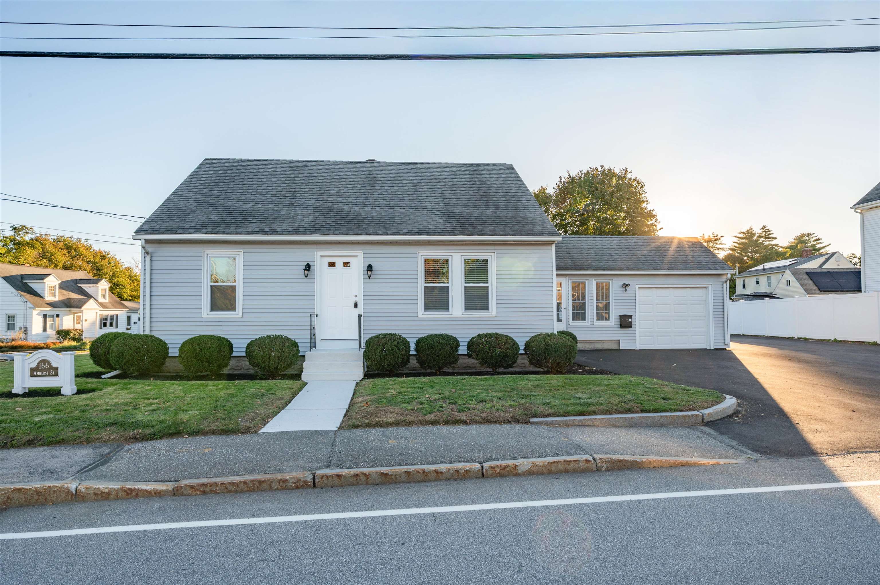 166 Amherst Street — photo