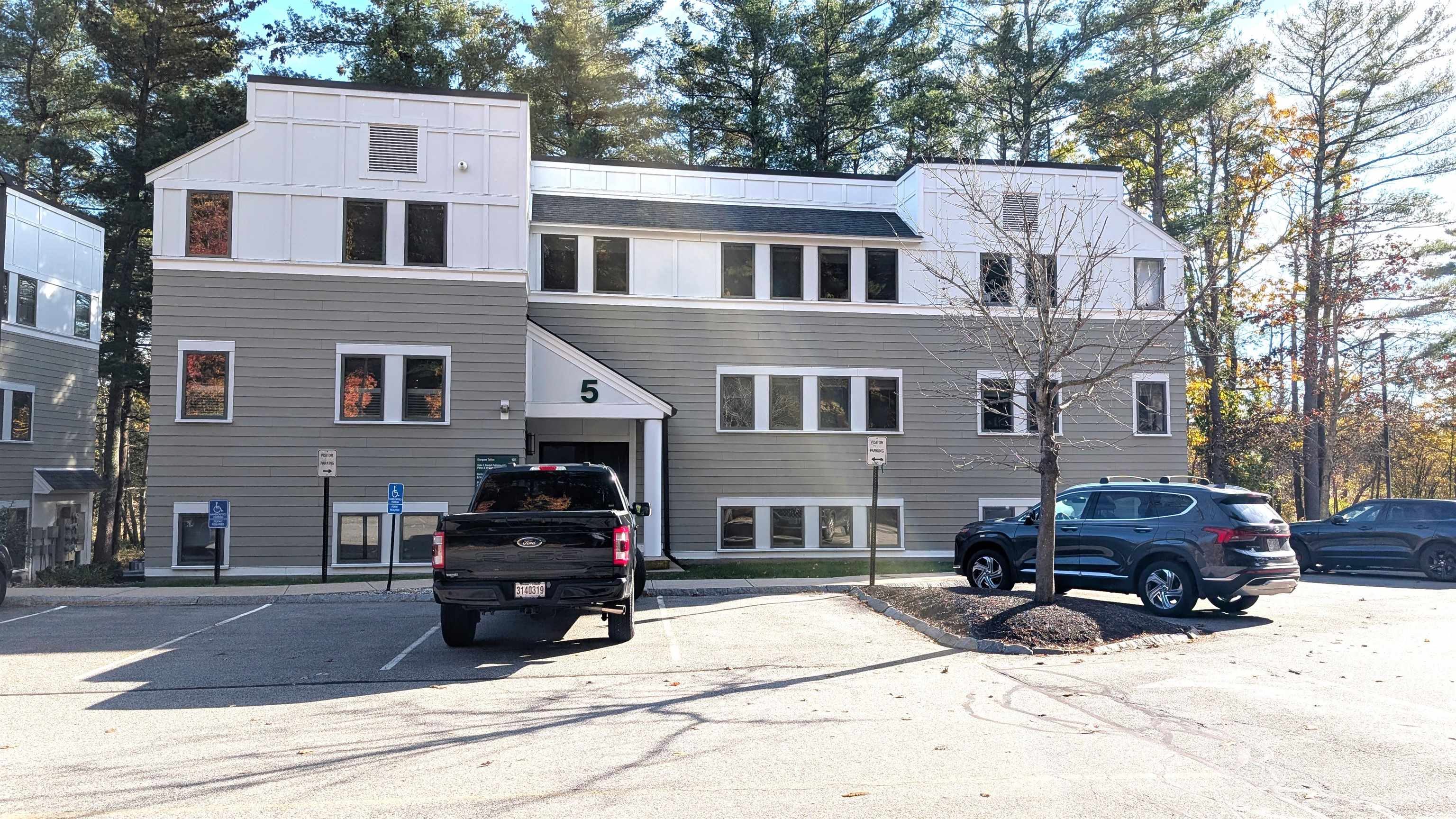 5 Greenleaf Woods Drive — photo