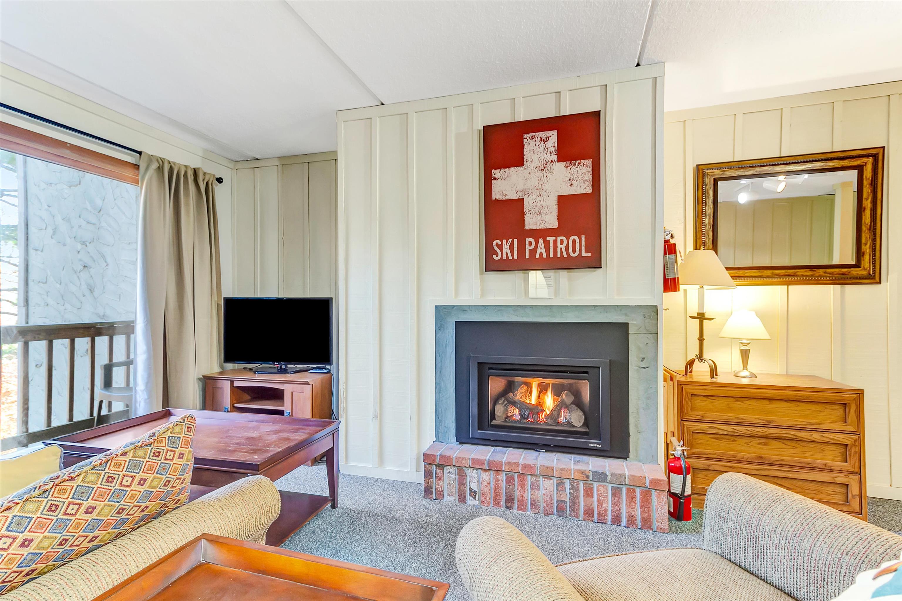 907 East Mountain Road, Killington, VT 05751 — photo 2