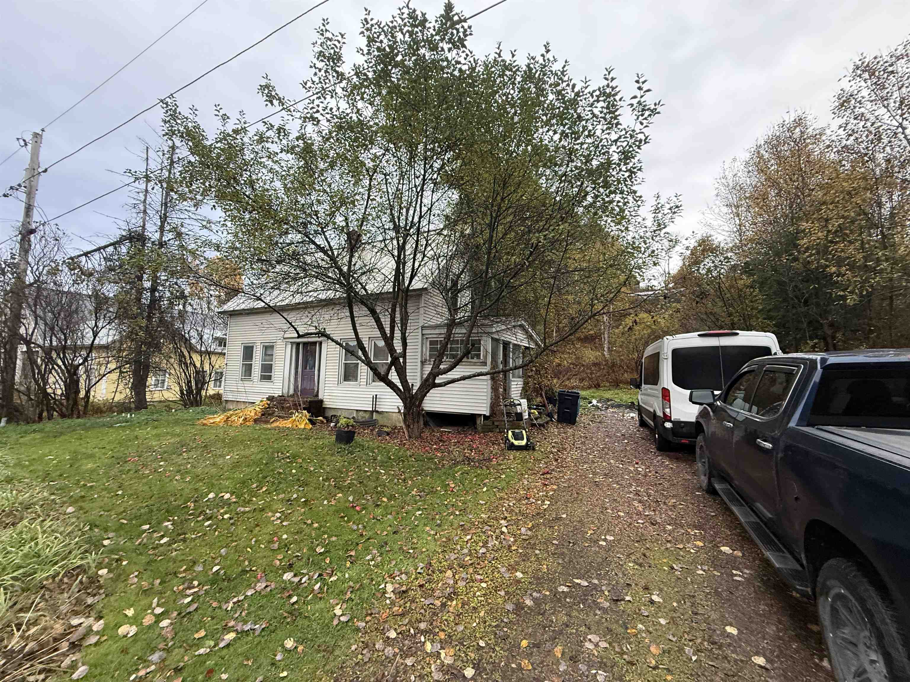 1266 Route 100 B — photo