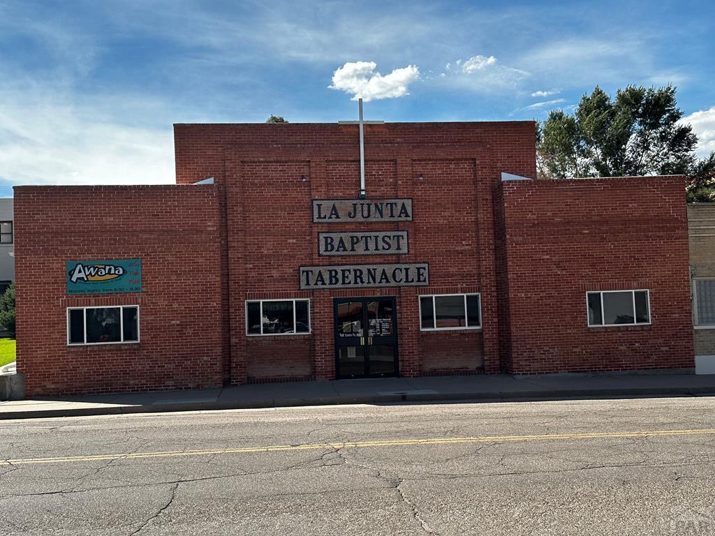414 Santa Fe Ave — photo