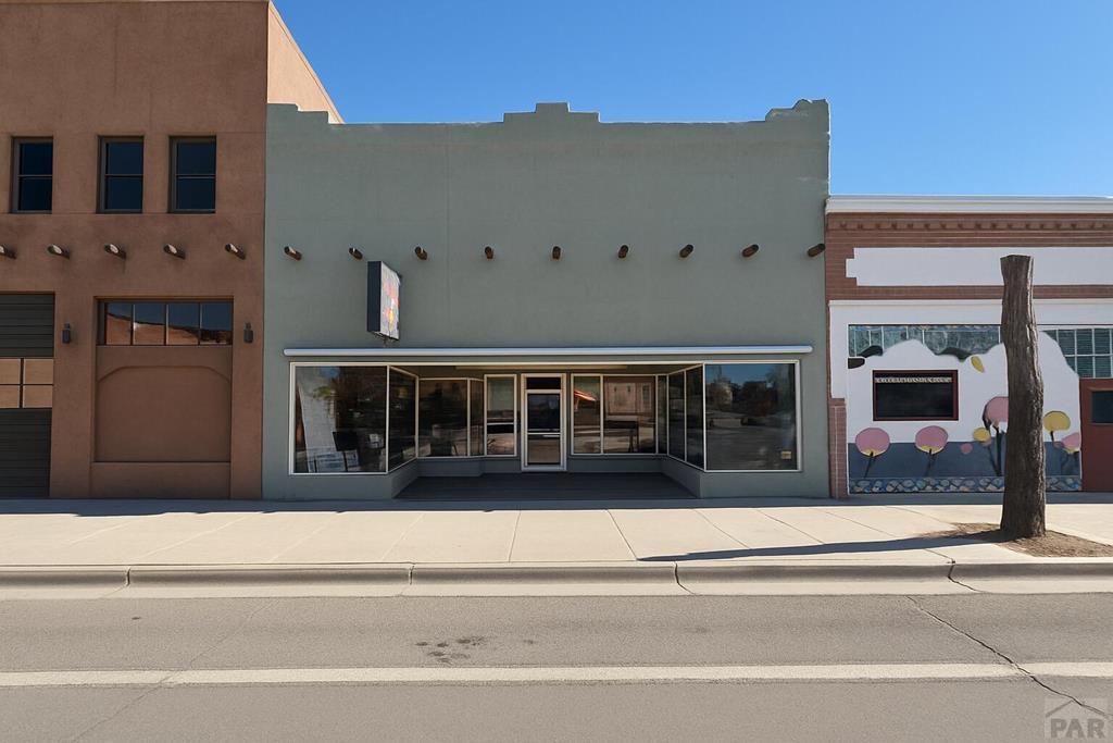 726 Main St — photo