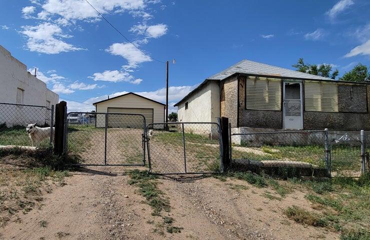 620 W 4th St — photo