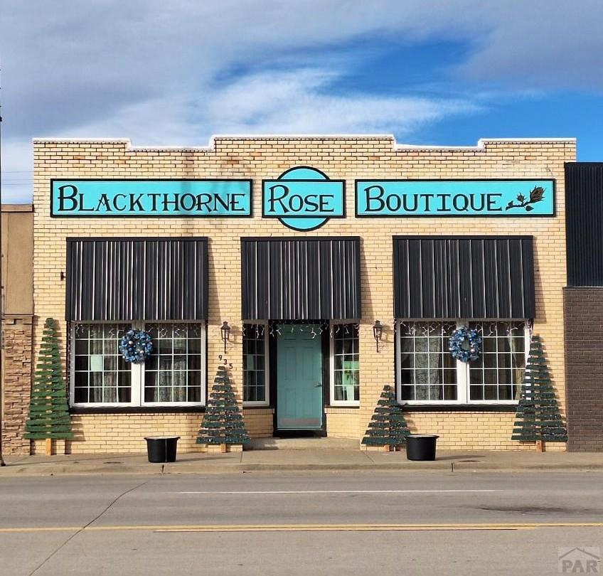 935 Main St — photo