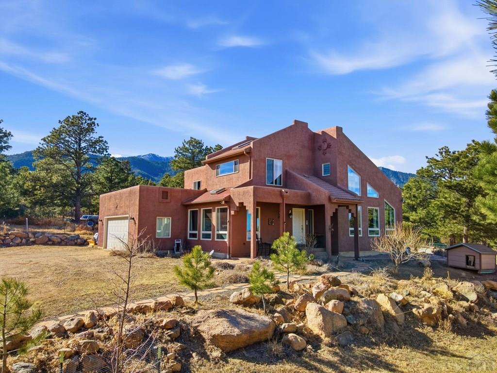 139 Hereford Dr — photo