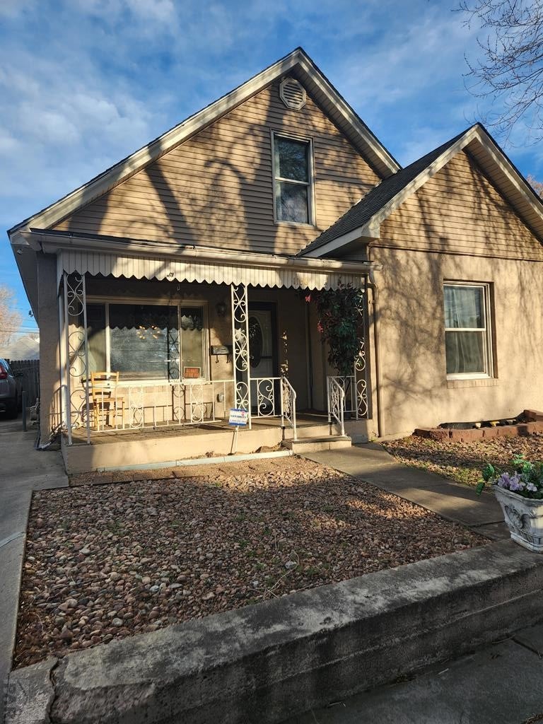 1136 E Routt Ave — photo