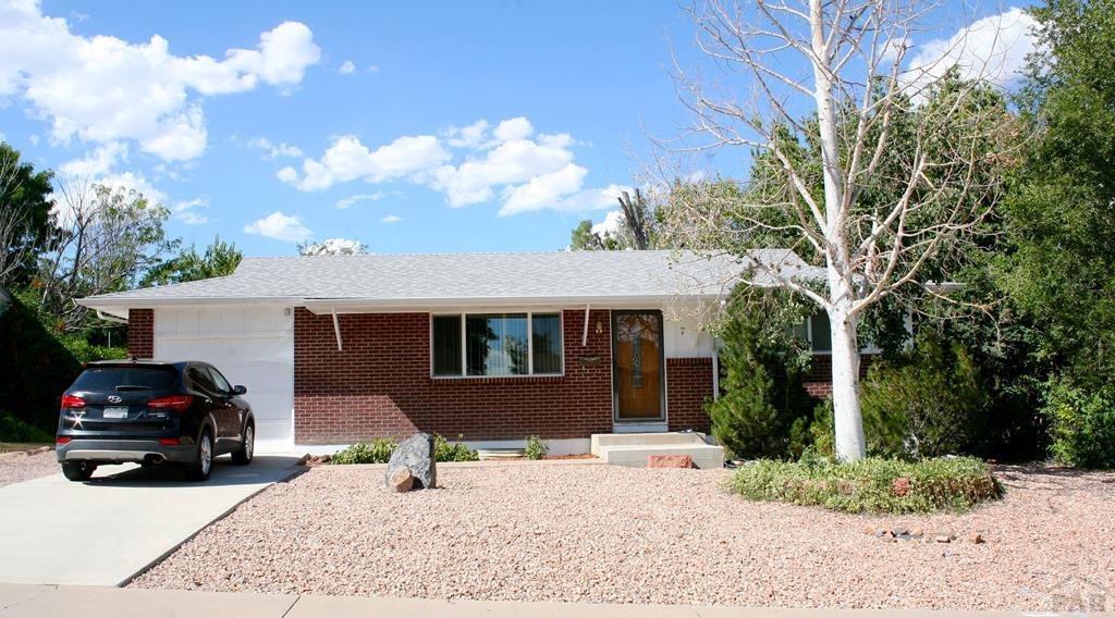 7 Tartan Lane — photo