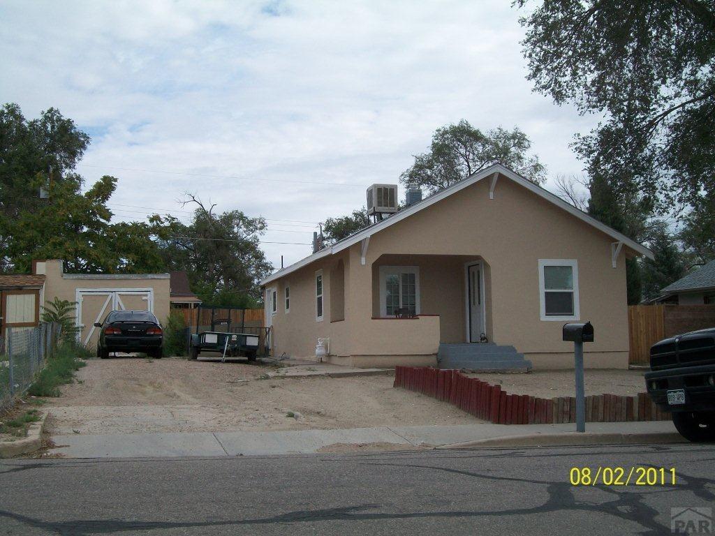 1729 E 14th St — photo