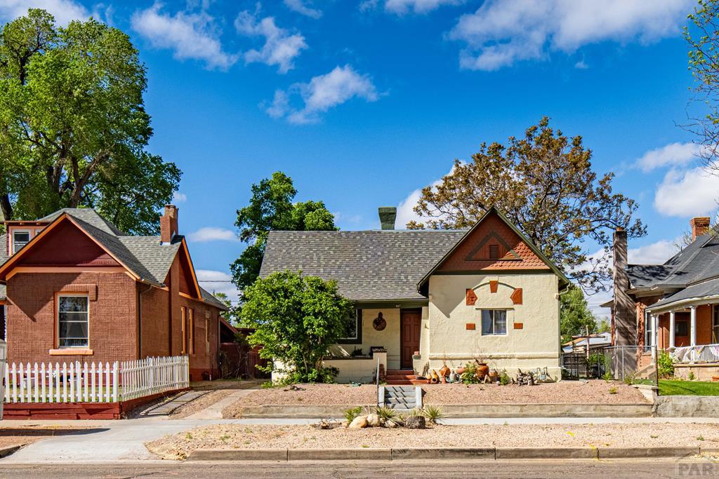 607 E Evans Ave — photo
