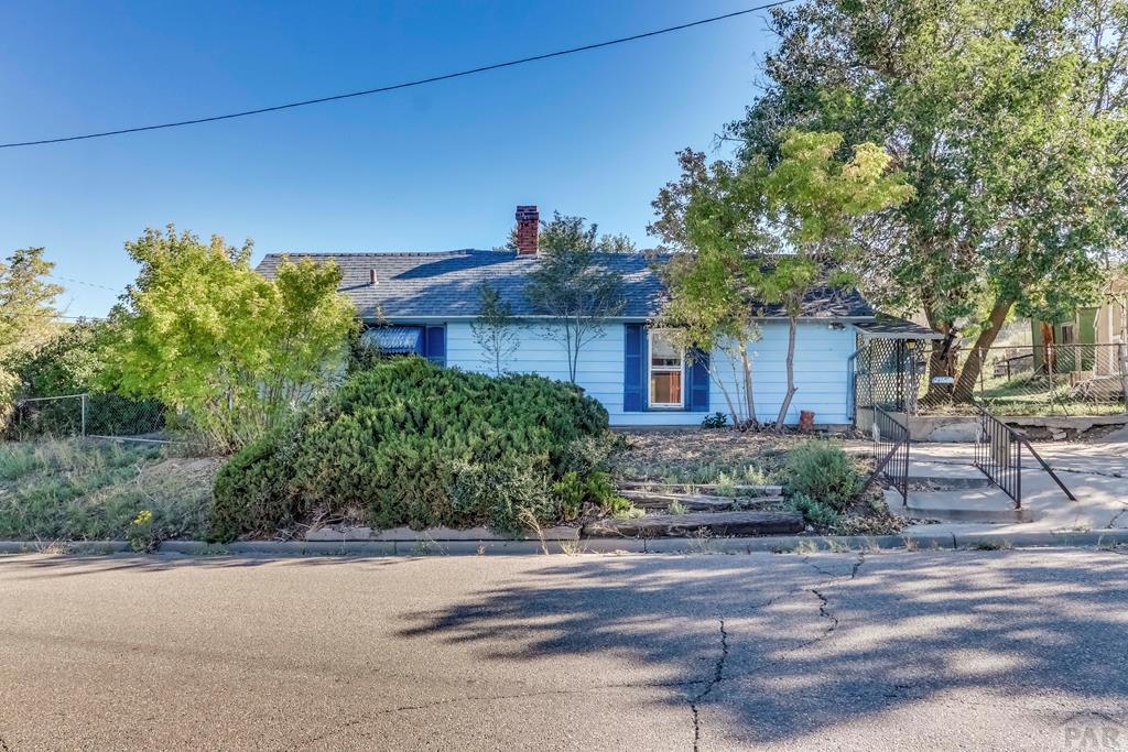 704 W Jefferson St — photo