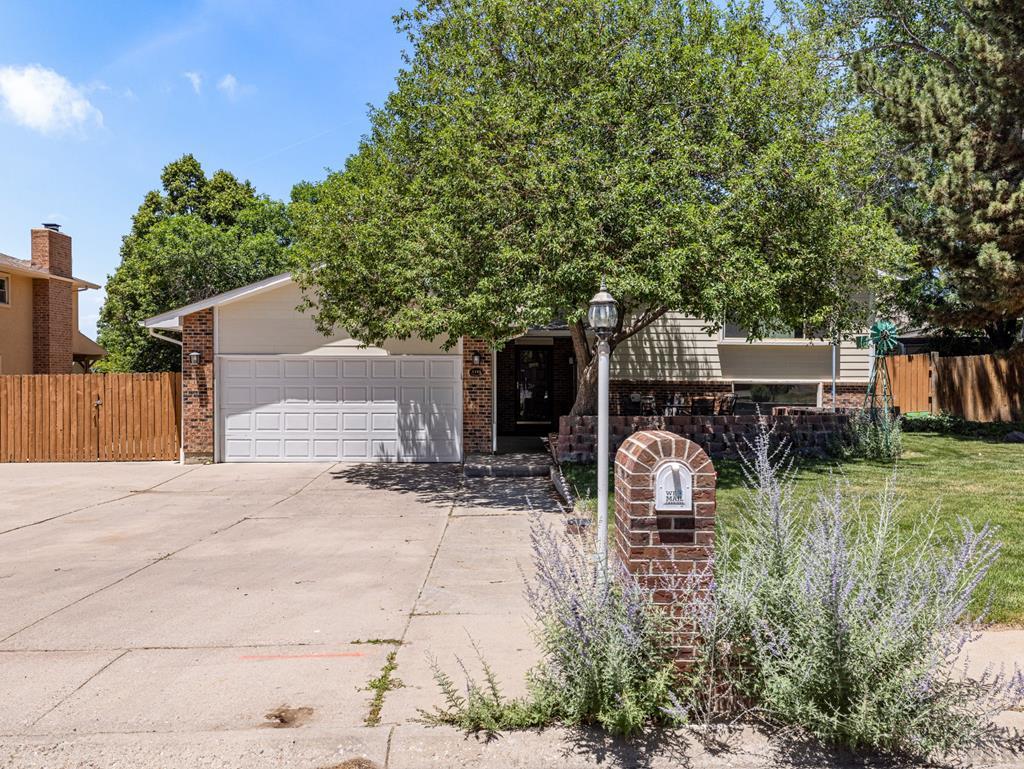 1121 Candytuft Blvd — photo