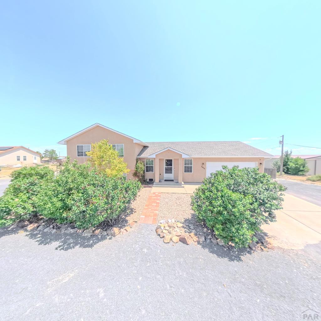 1434 N Ladonia Dr — photo