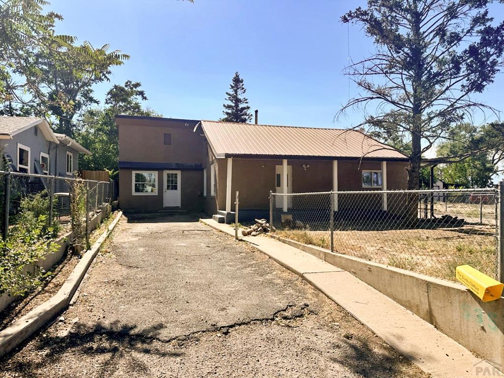 535 Cactus St — photo
