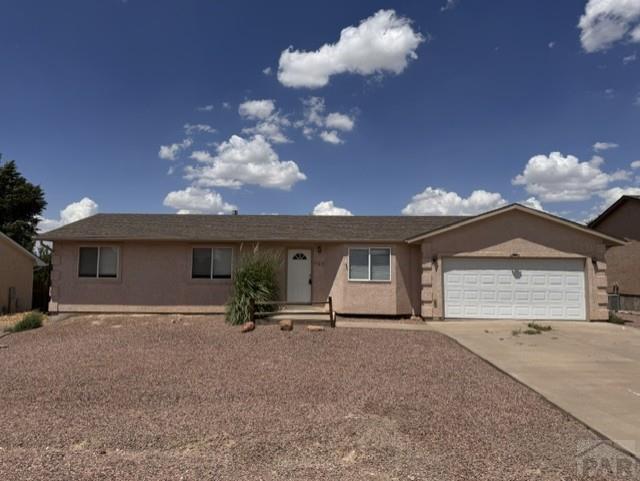 827 S Sweetwater Dr — photo
