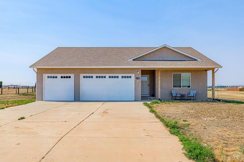 1696 E Silverwood Dr — photo