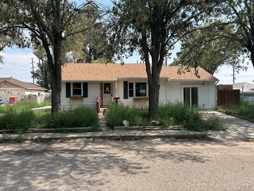1203 Maple Ave — photo