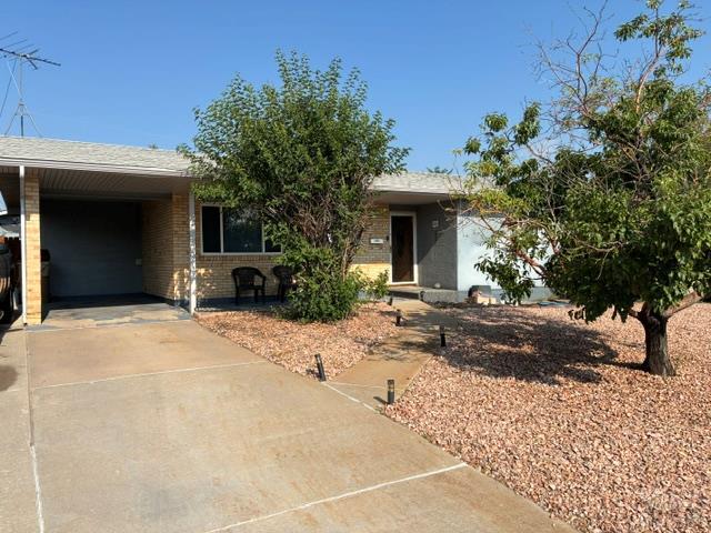 15 Solar Dr — photo