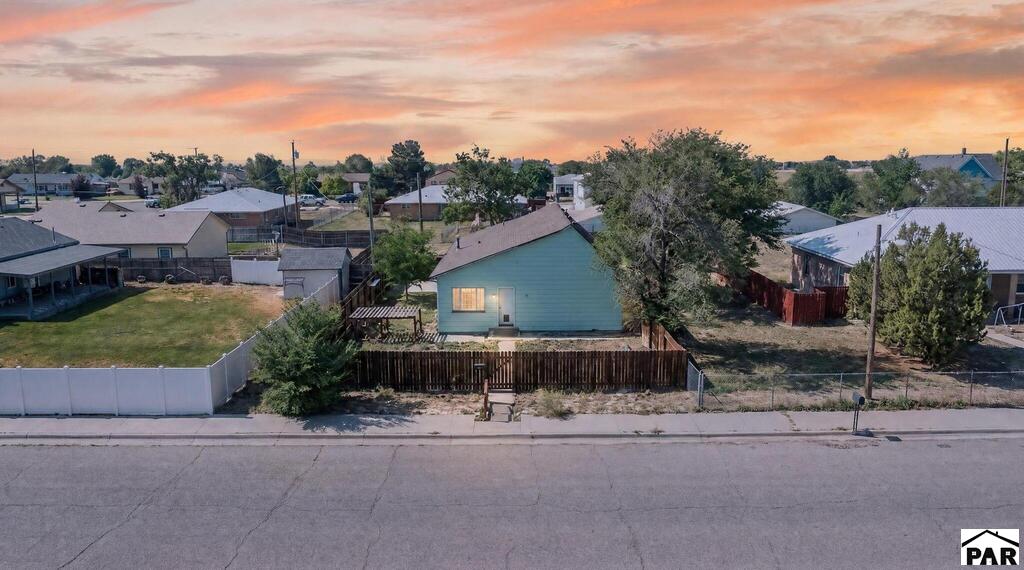 318 E Goddard Ave — photo