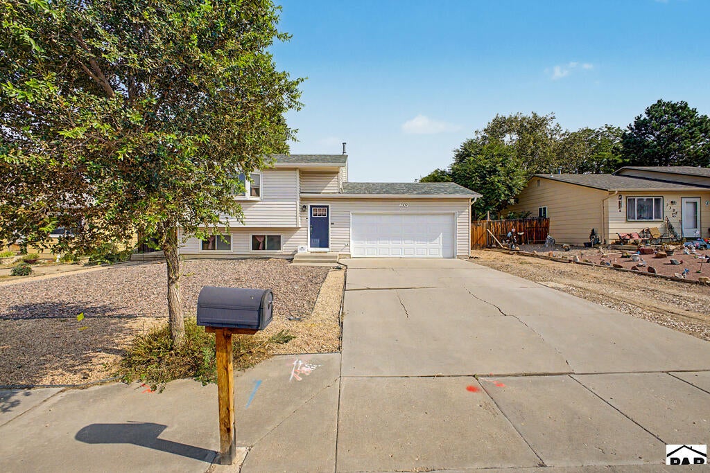 2309 South Dr — photo