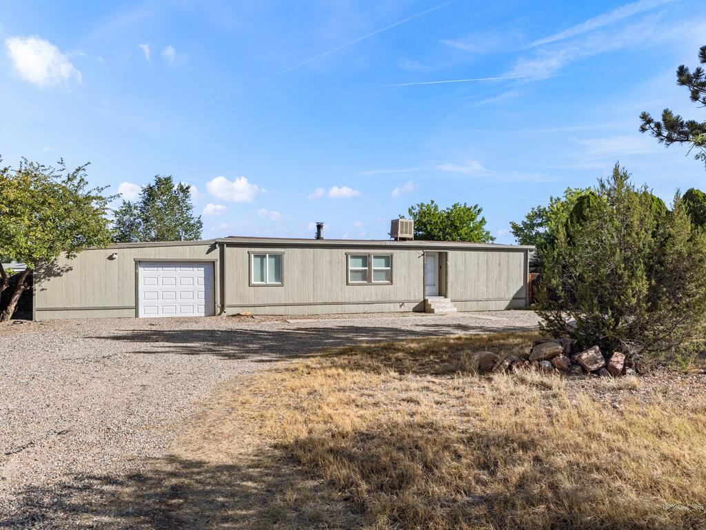 725 S Joe Martinez Court — photo