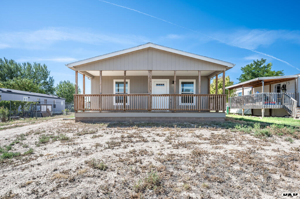 240 E Dawnview Dr — photo