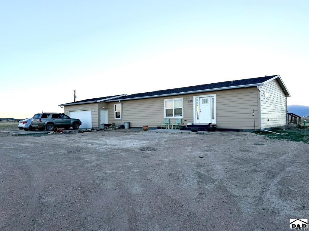 20290 Outback View — photo