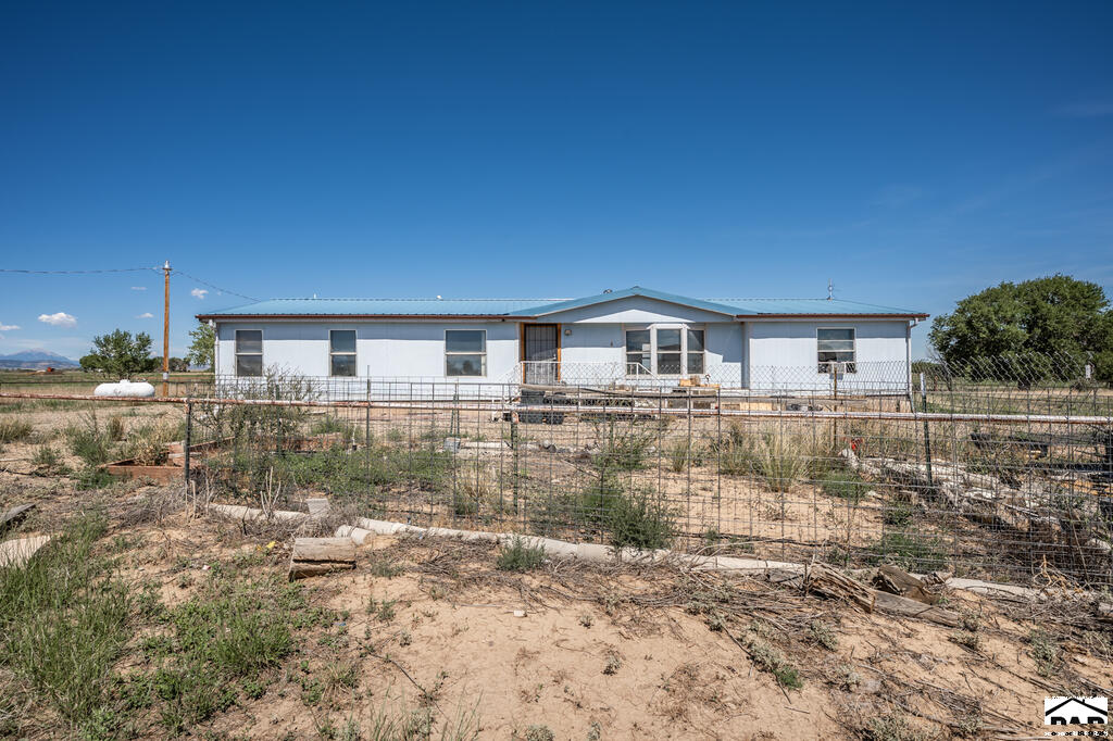 18101 US Hwy 350 — photo