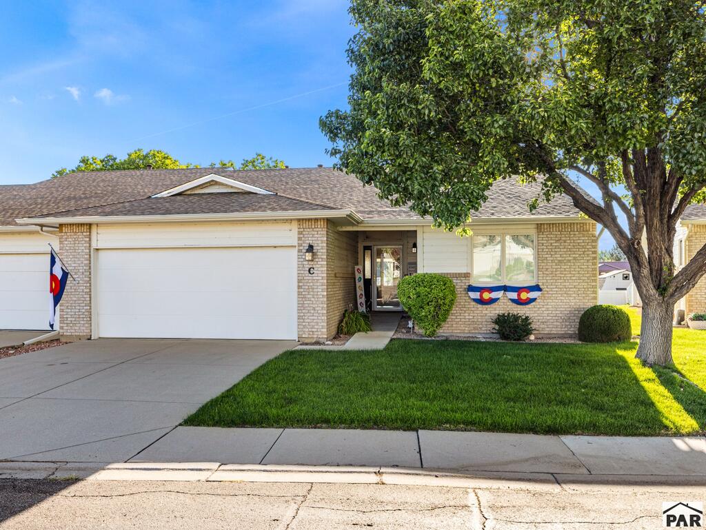 207 Bridle Trail C — photo