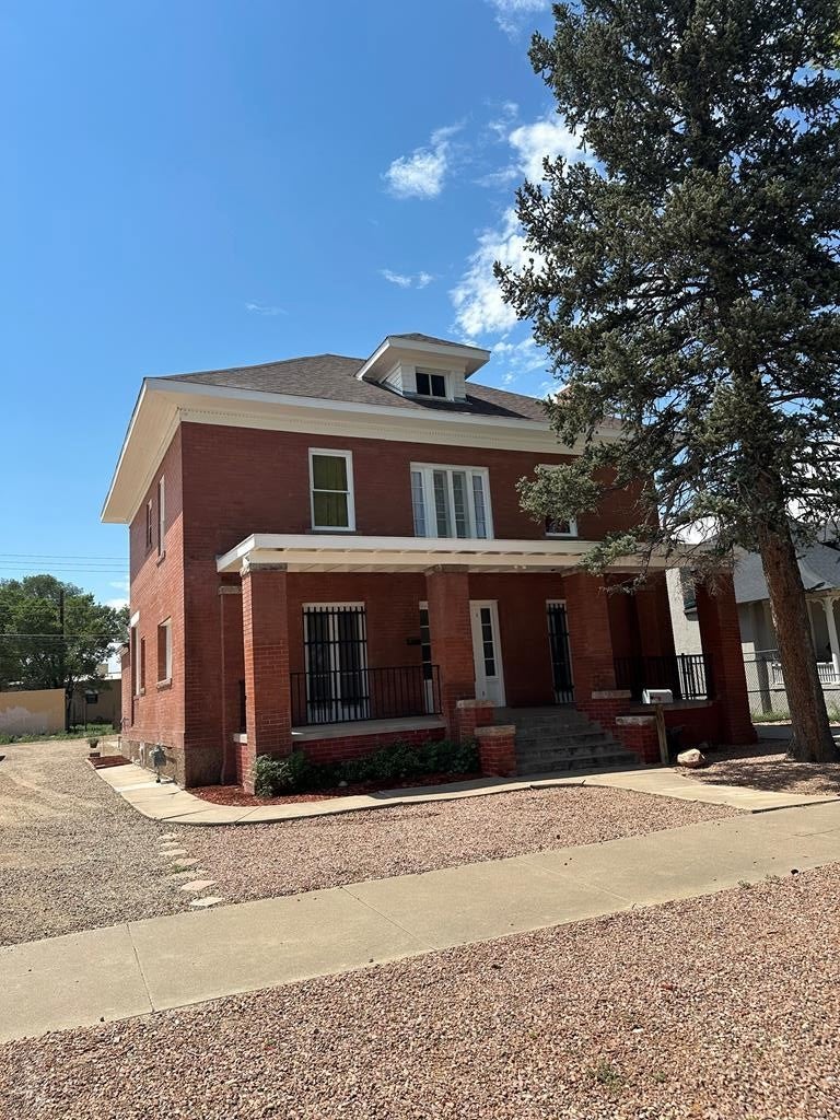 1725 Lake Ave — photo