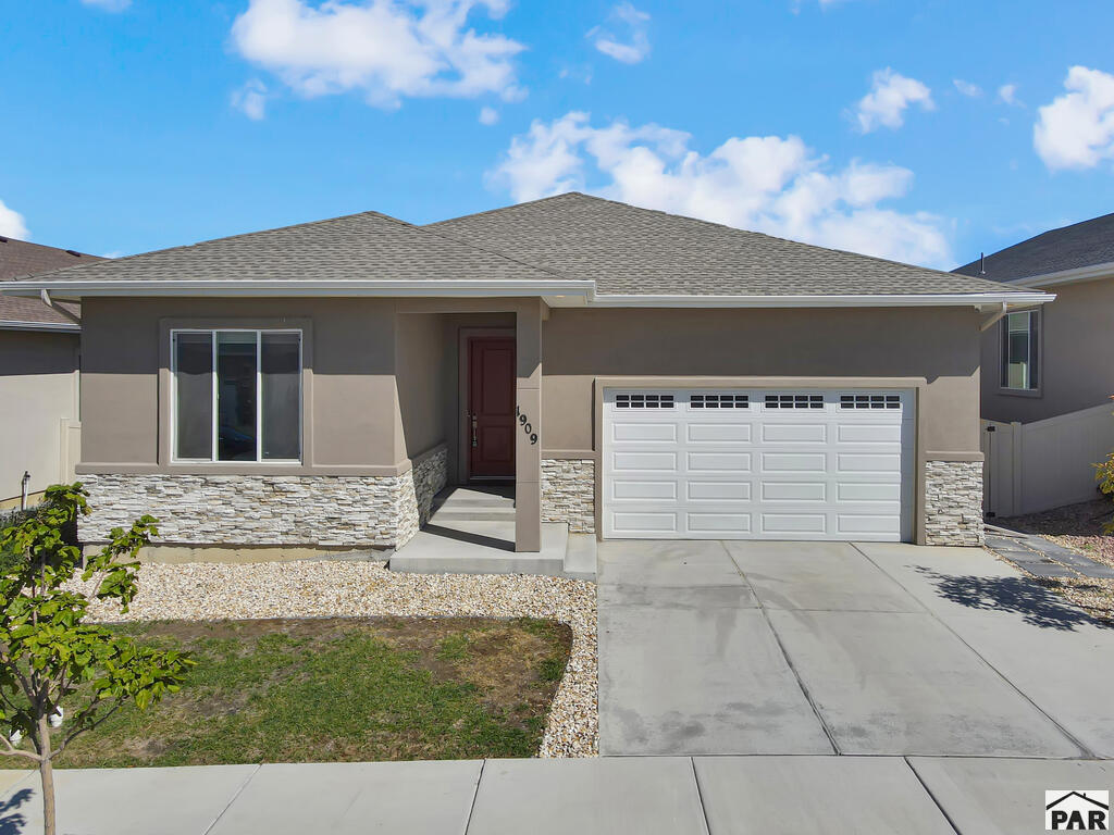 1909 Conejos Pl — photo