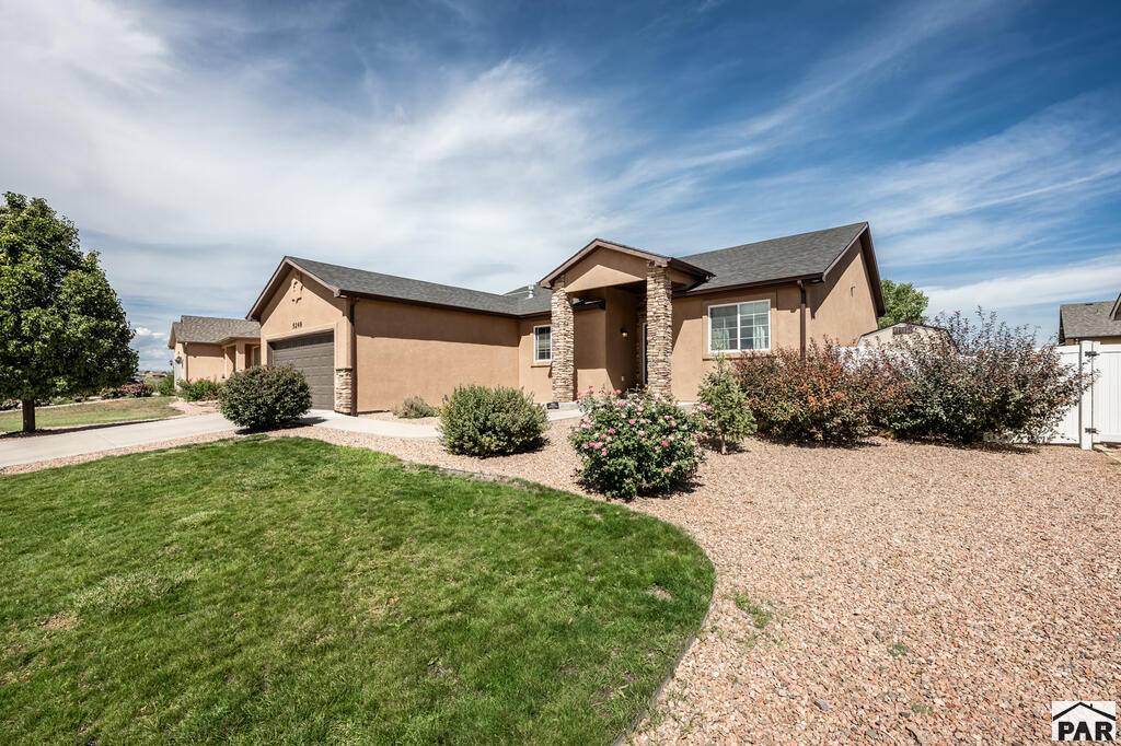 5248 Kingfisher Dr. — photo
