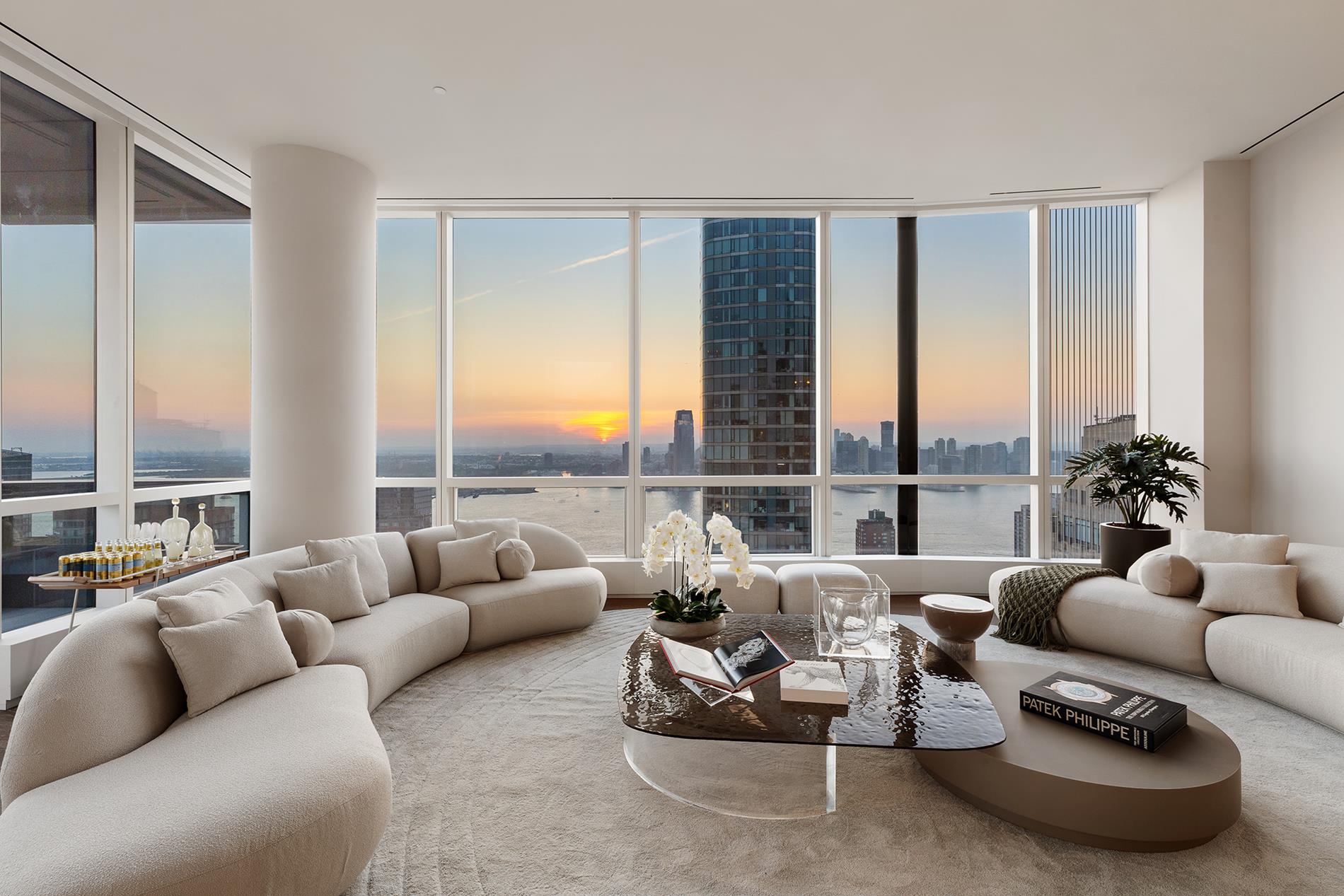 77 Greenwich Street Ph — photo
