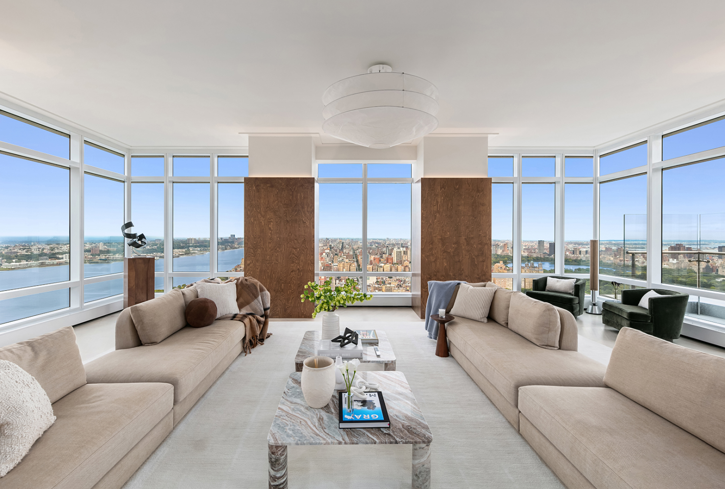 200 Amsterdam Avenue Ph2 — photo