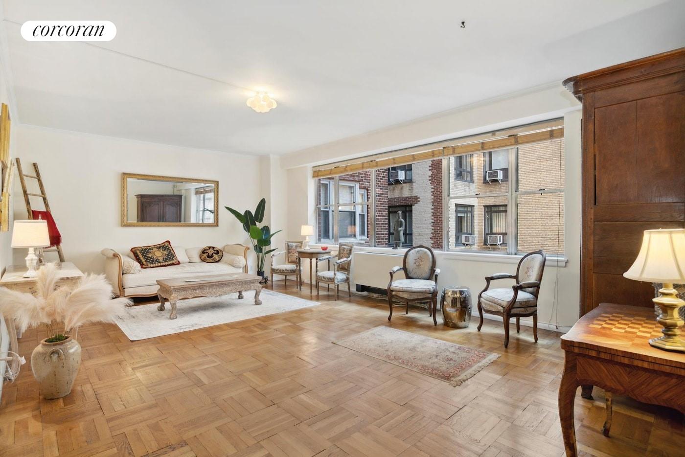 12 Beekman Place 8D — photo