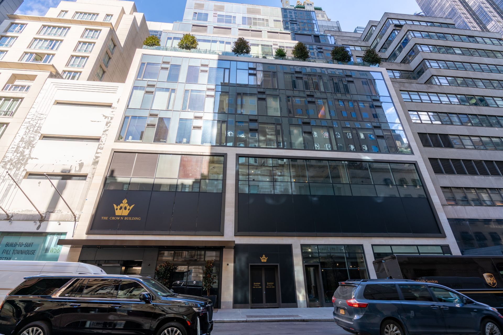 730 Fifth Avenue 17B — photo