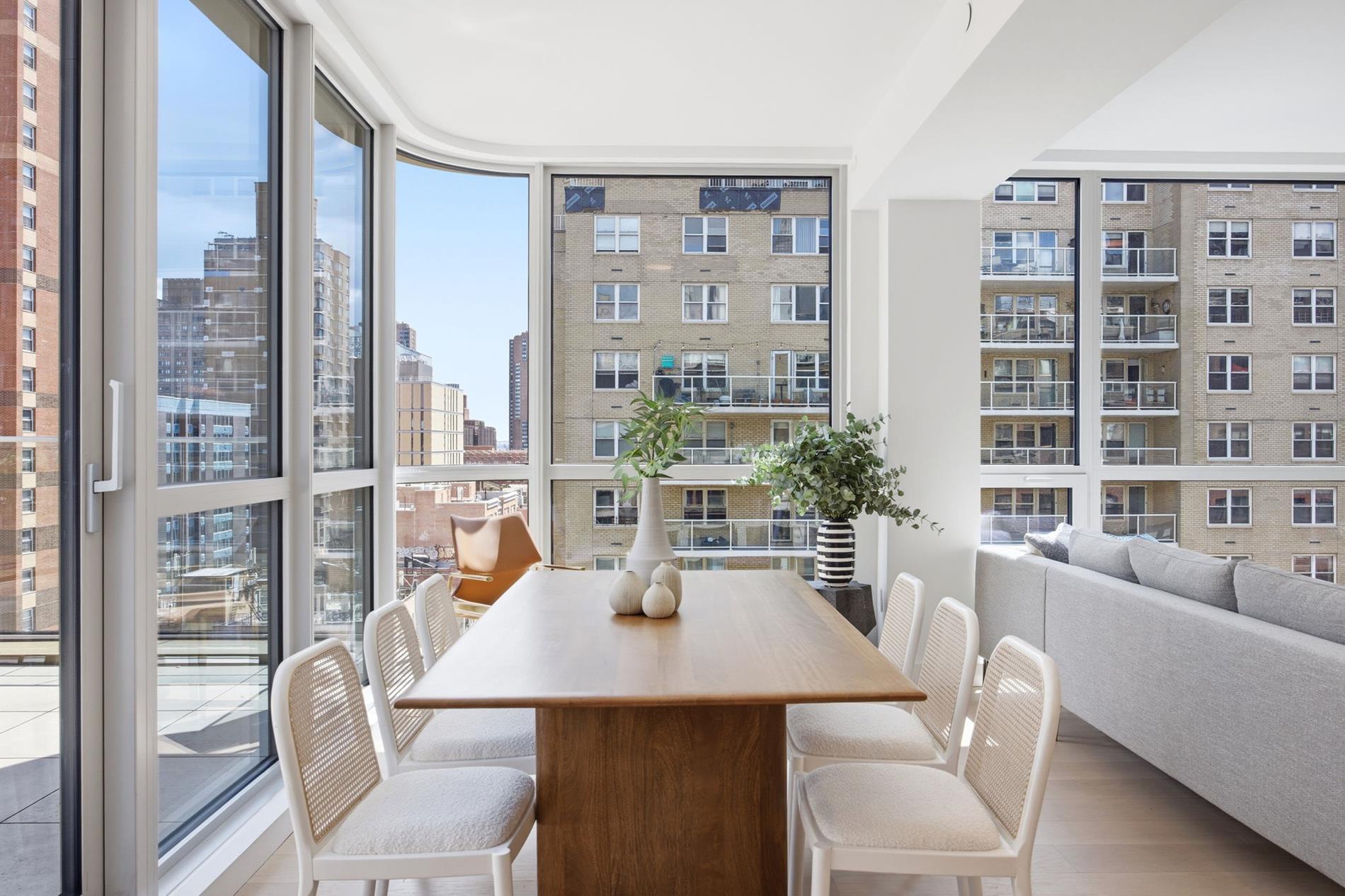250 E 25th Street 11-B — photo