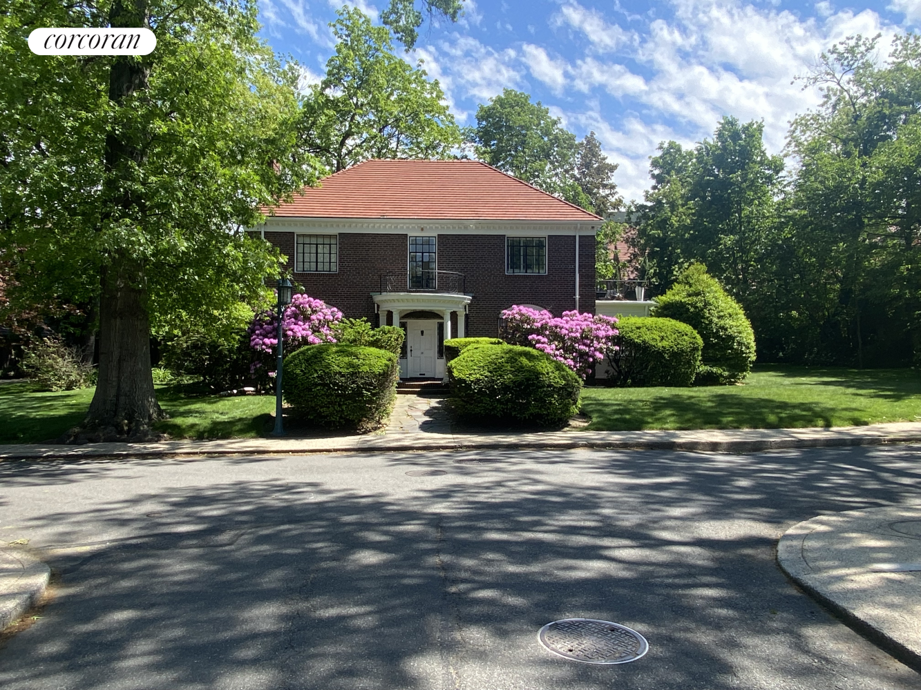 16 Upshaw Road — photo
