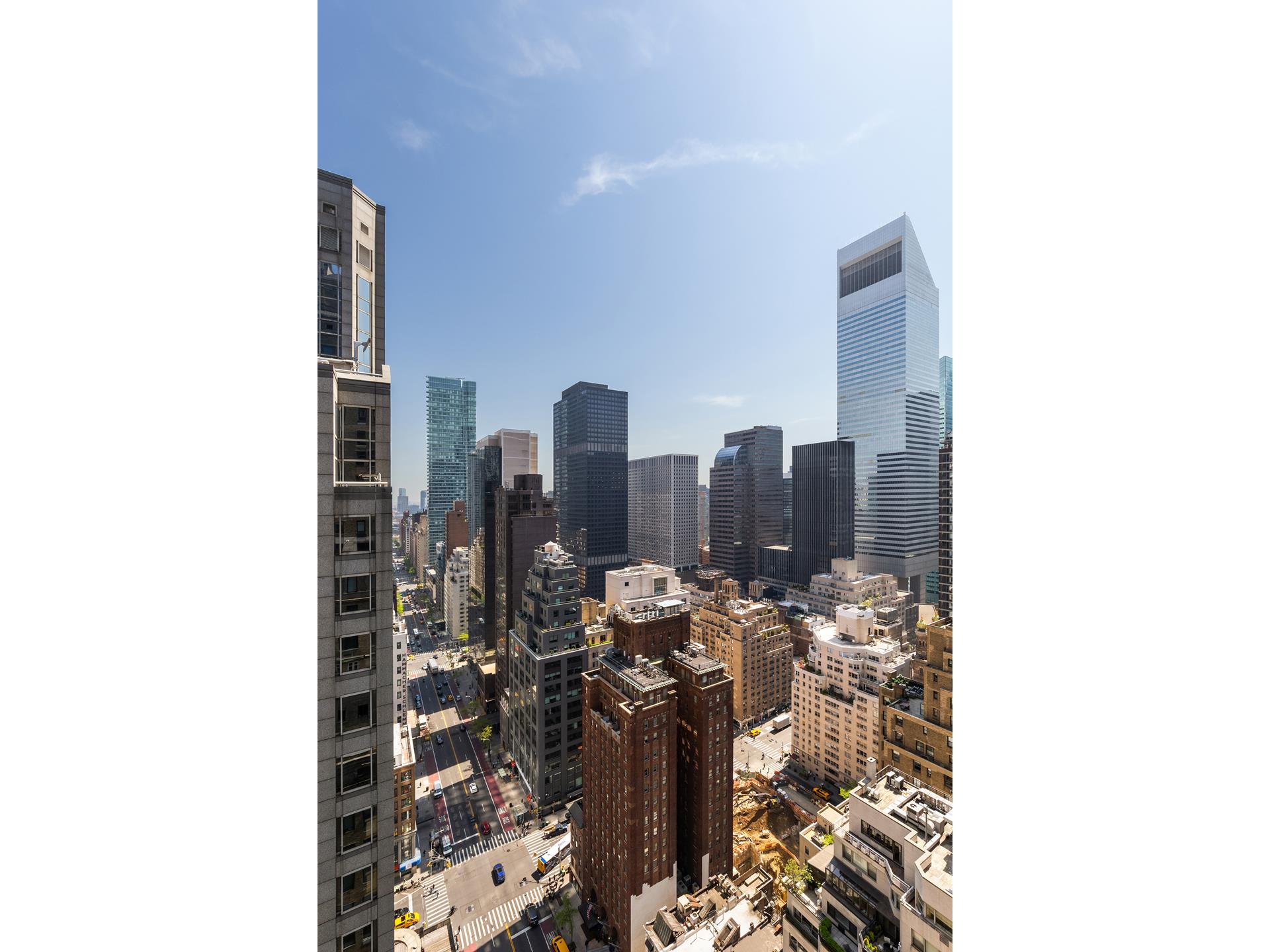 465 Park Avenue 18F — photo