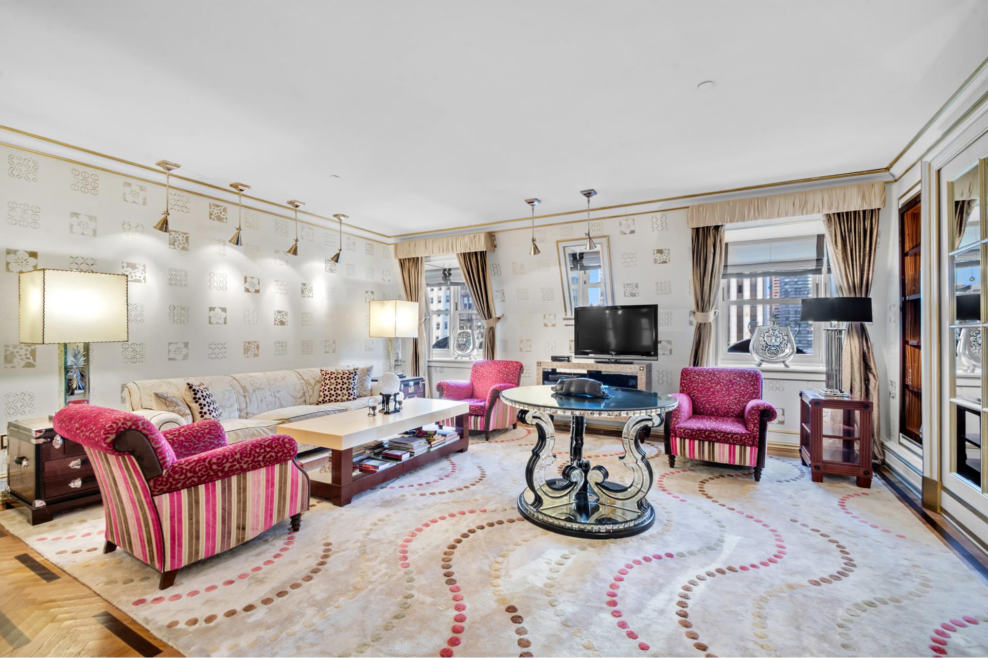 1 Central Park S 1813 — photo