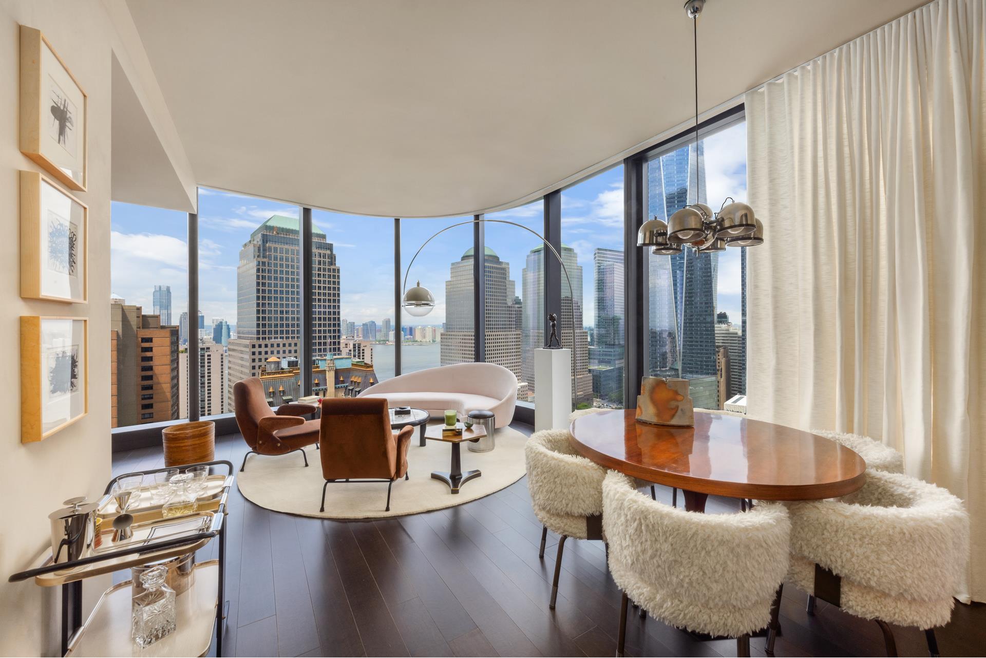 125 Greenwich Street 52D — photo