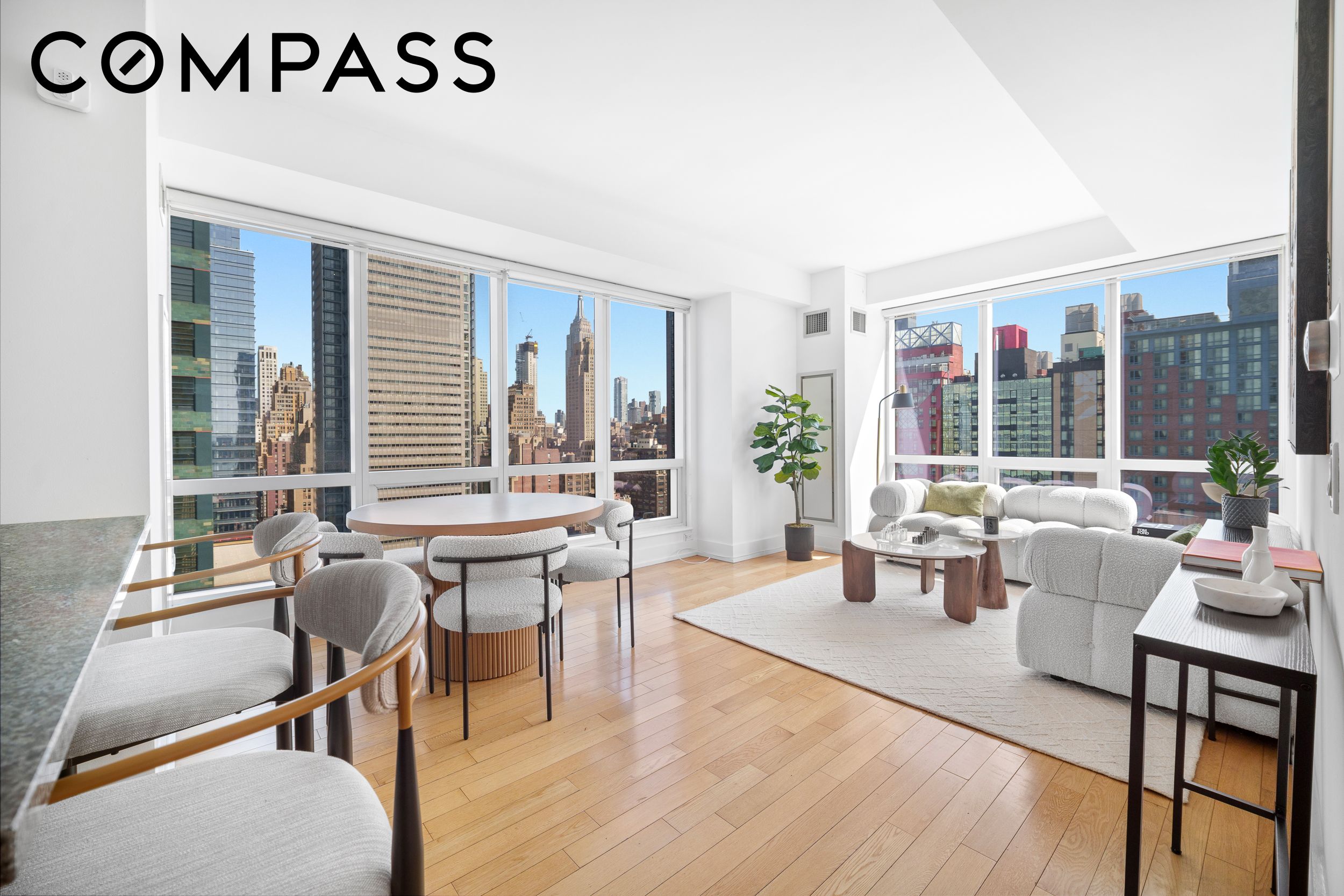350 W 42nd Street 27K — photo