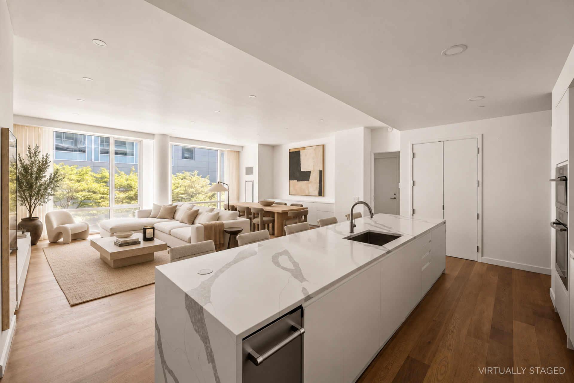 311 W Broadway Unit 2a — photo