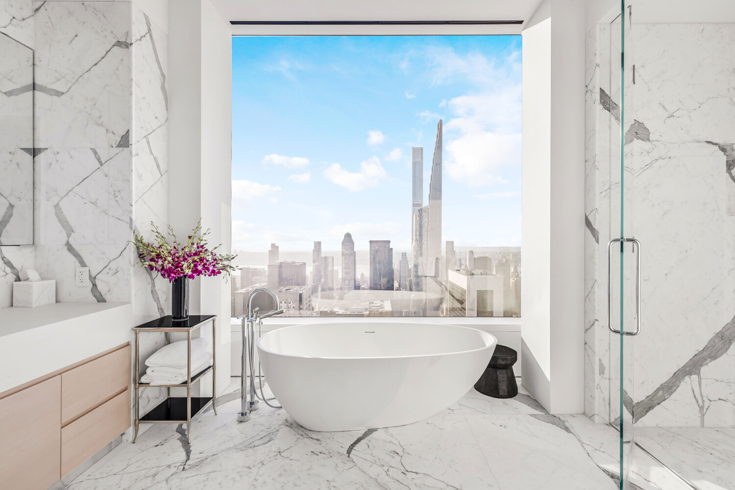 432 Park Avenue 69 — photo