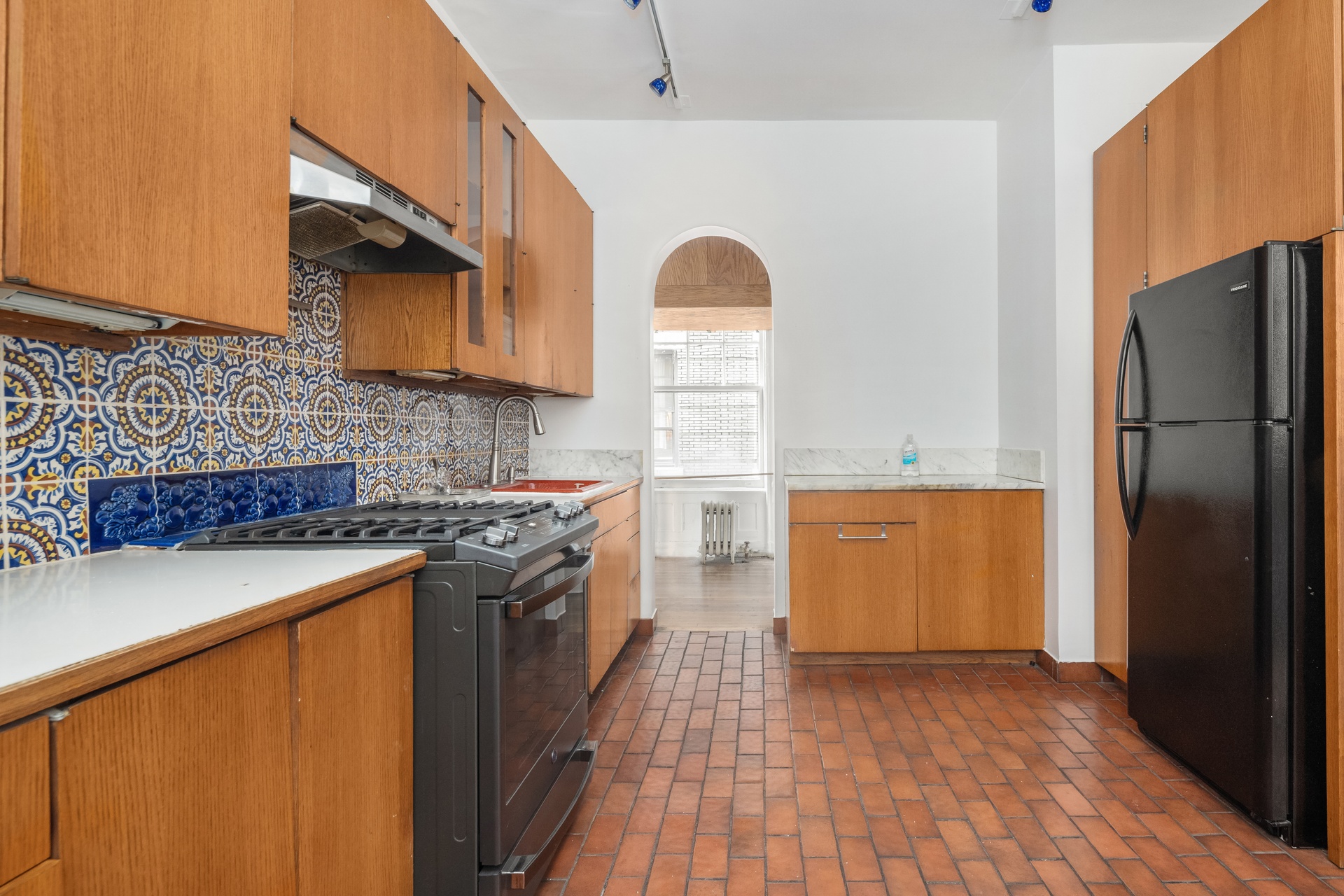 380 Riverside Drive 2-D — photo