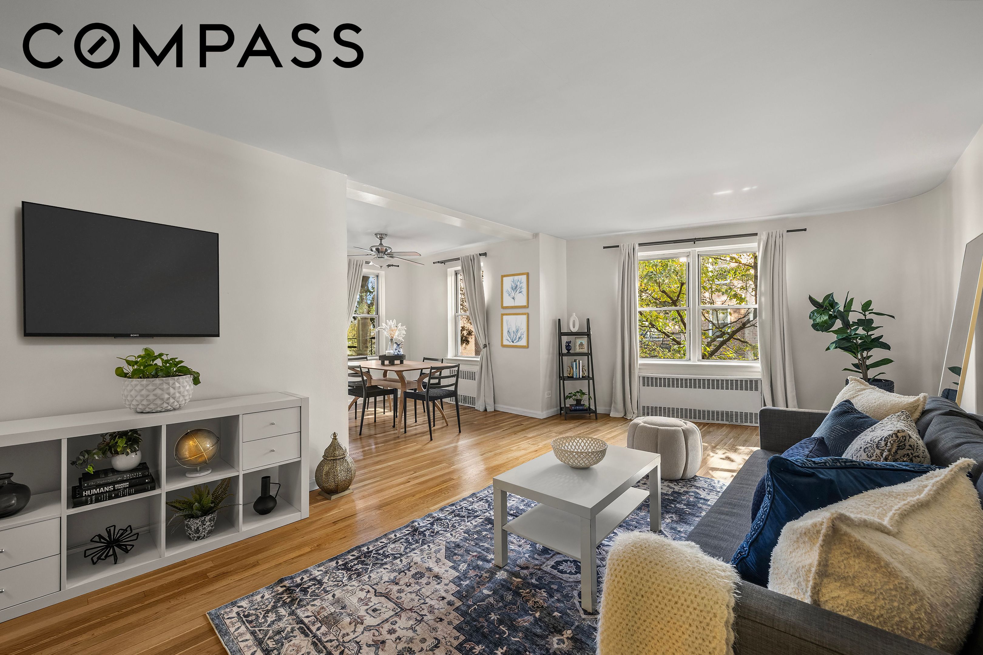 800 Grand Concourse 2Bs — photo