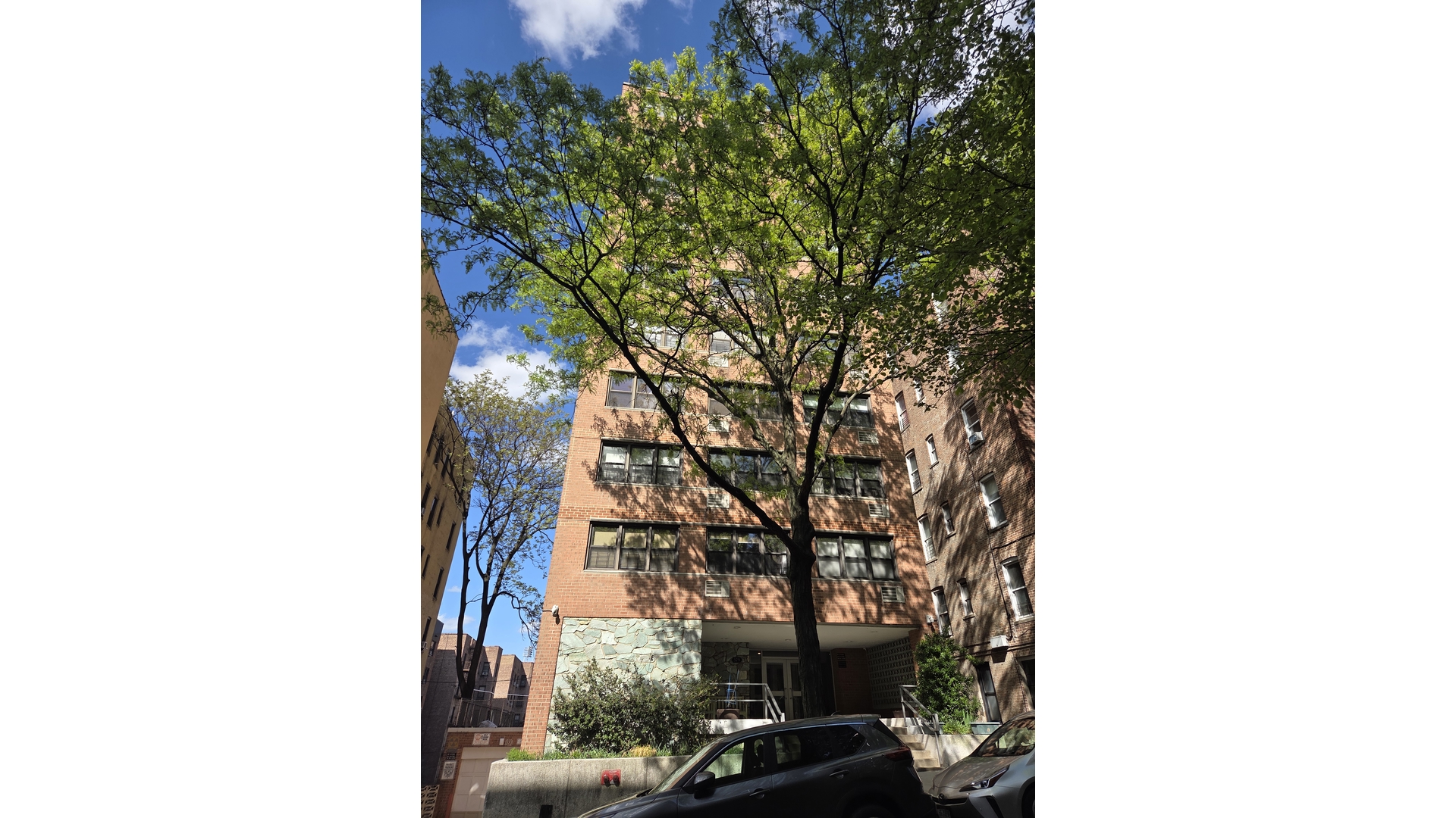 579 W 215th Street 5a — photo