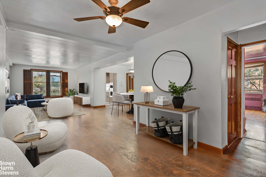 800 Grand Concourse 6Cs — photo