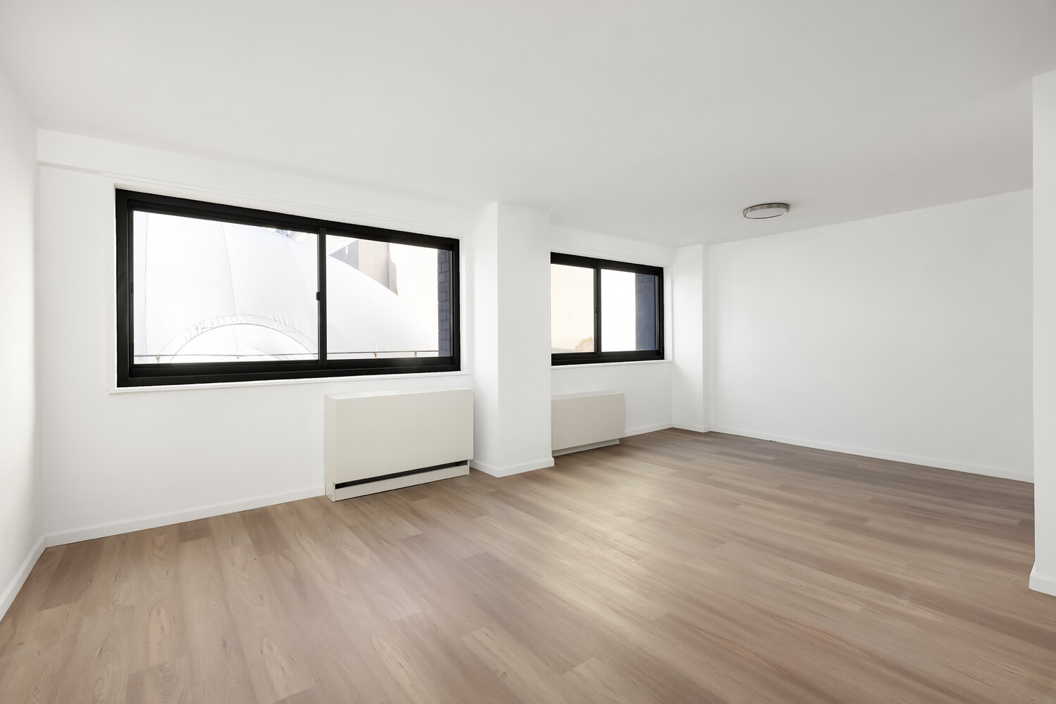1725 York Avenue 4G — photo