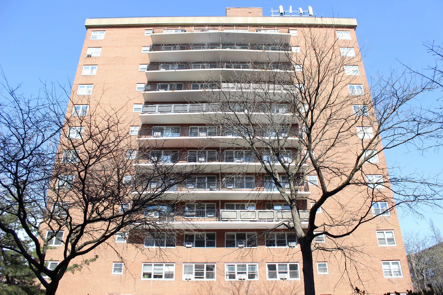 72-35 112th Street 2E — photo